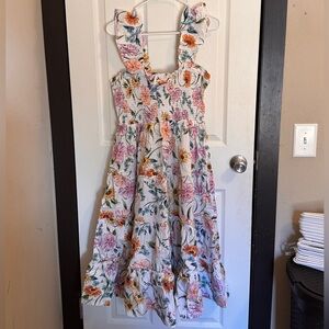 NWT Crown & Ivy Floral Dress